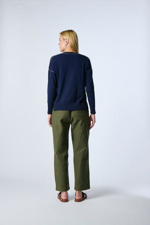 Trimmed Seamed V Neck