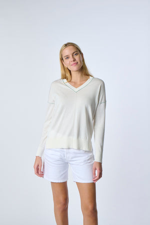 Trimmed Seamed V Neck