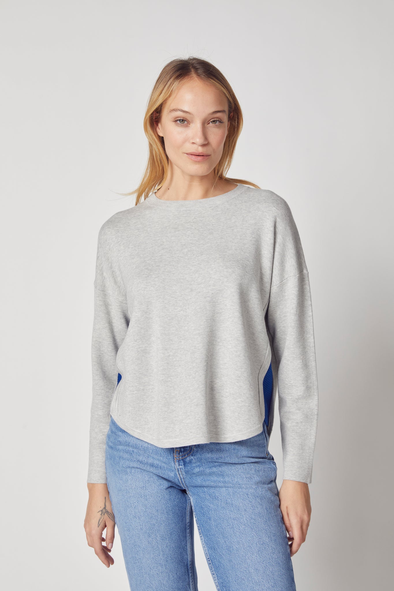 Shirttail Hem Pullover